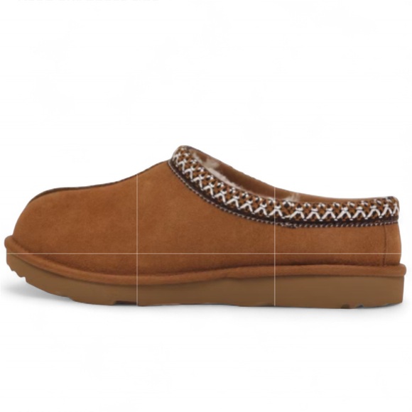 UGG Other - UGG Tasman II Brown Slipper